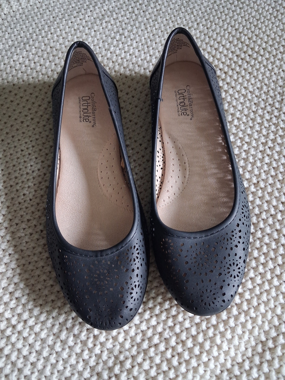croft & barrow Black Laser-Cut Ballet Flats